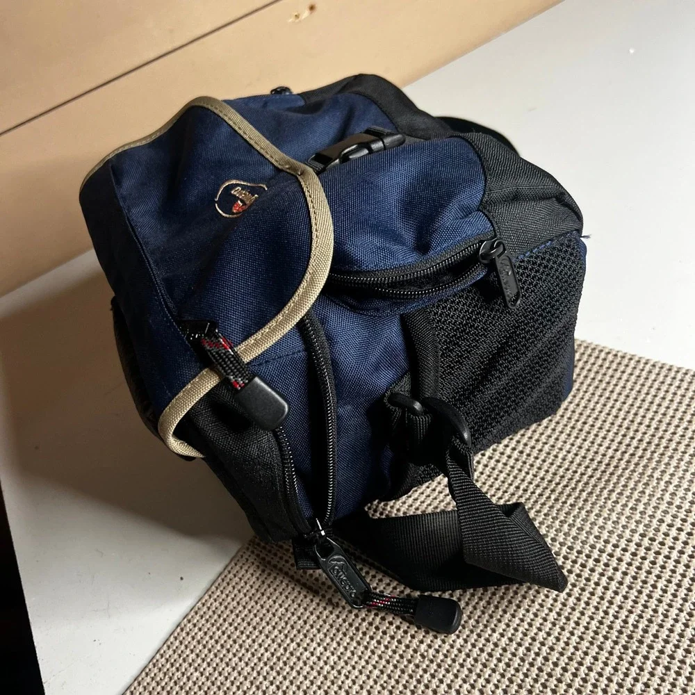 Lowepro Nova 1 Camera Bag Navy Blue Black Padded Shoulder Strap Belt Loops